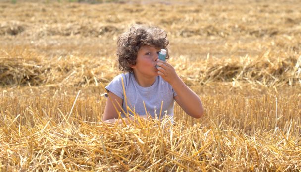 Little,European,Caucasian,Children,Has,Allergies,From,Flower,Pollen,In