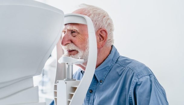 Close,Up,Photo,Of,A,Senior,Male,Patient,Undergoing,Vision